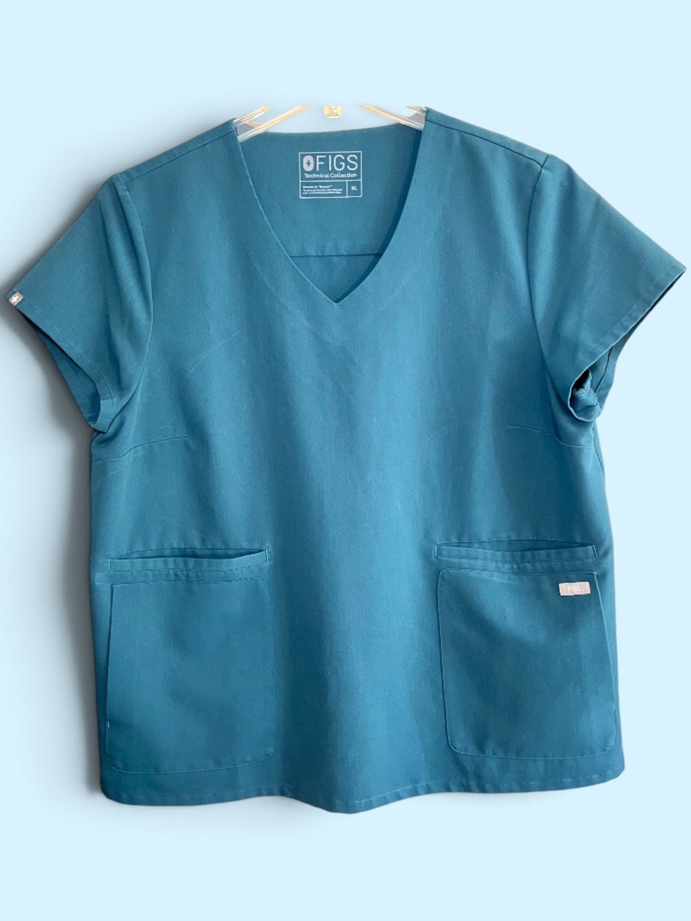 Figs Caribbean Blue (#1345) Cusco Four Pocket Scrub Top Size XL